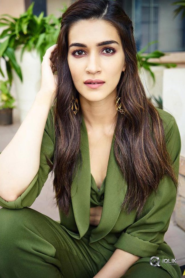 Kriti-Sanon